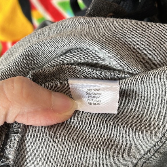 Project Runway distressed gray jeans size 14 EUC - Picture 10 of 13